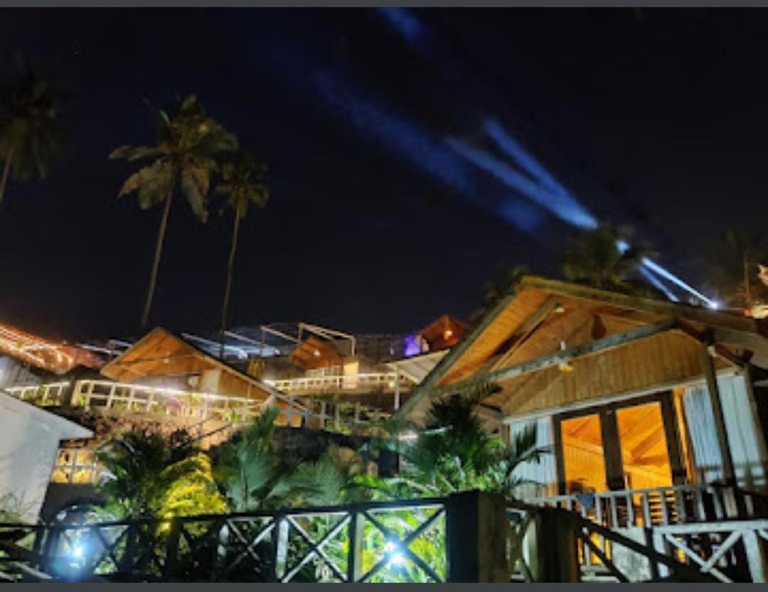 Flamingo Beach Resort GOA Exterior foto